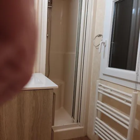 Mobill- 8 Personnes 2 Salles De Bain 2 Wc * Le Portel